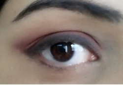 bigger_eyes__makeup_drak_shawdow