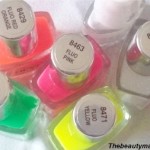 sparkling_neon_flower_nails