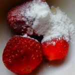 strawberry face pack for dry skin