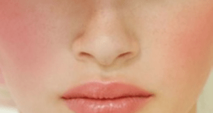 How to Look Glamorous Every Moment