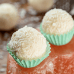cashewladoos